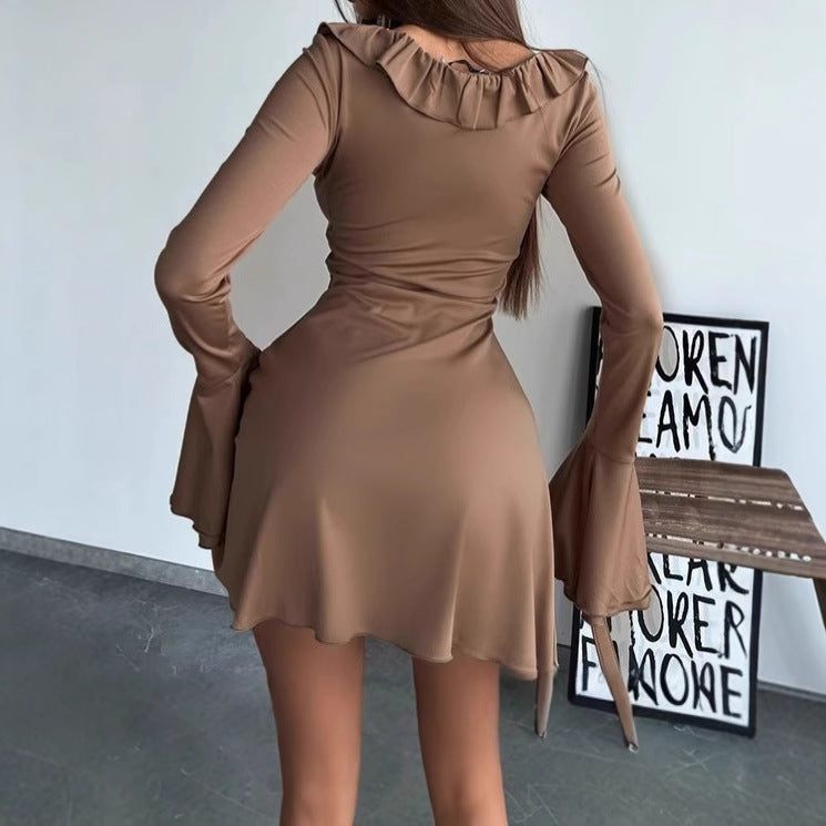 Damen Off-Shoulder Kleid mit Rüschendetails und Weit Ärmel EB