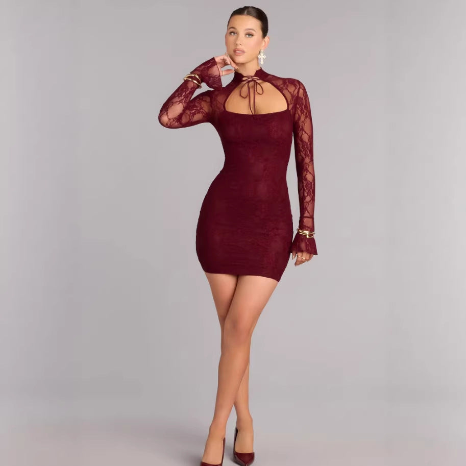 Damen Spitzenminikleid mit hohem Kragen und raffinierten Cut-Out-Details EB