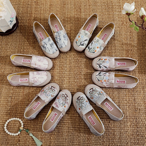 Damen Freizeit Mokassins mit floralem Stickdesign EB