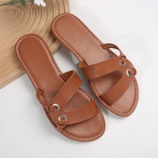 Damen freizeitorientierte Riemchen-Sandalen mit modischen Metallakzenten EB