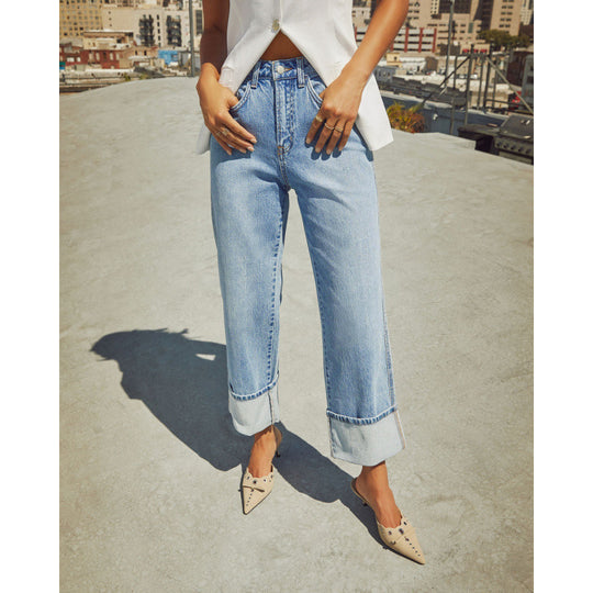 Damen Weit geschnittene Jeans mit umgeklapptem Saum EB