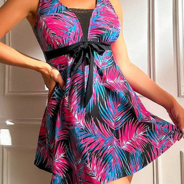 Damen Strandkleid mit floralem Muster und eleganter Raffung EB