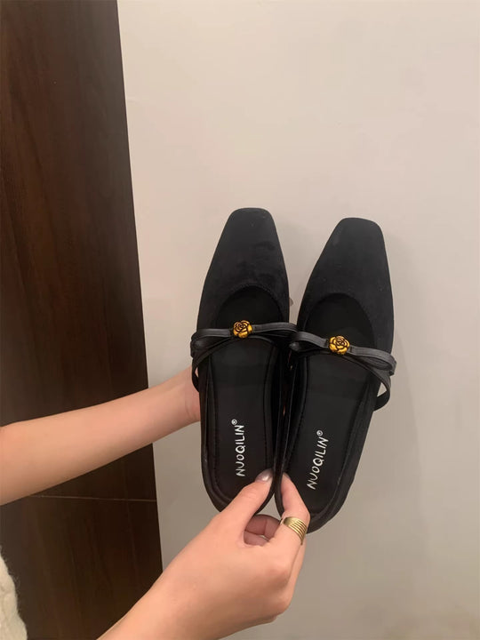 Damen Elegante Mules aus weichem Wildleder mit modischem Schleifen-Detail EB