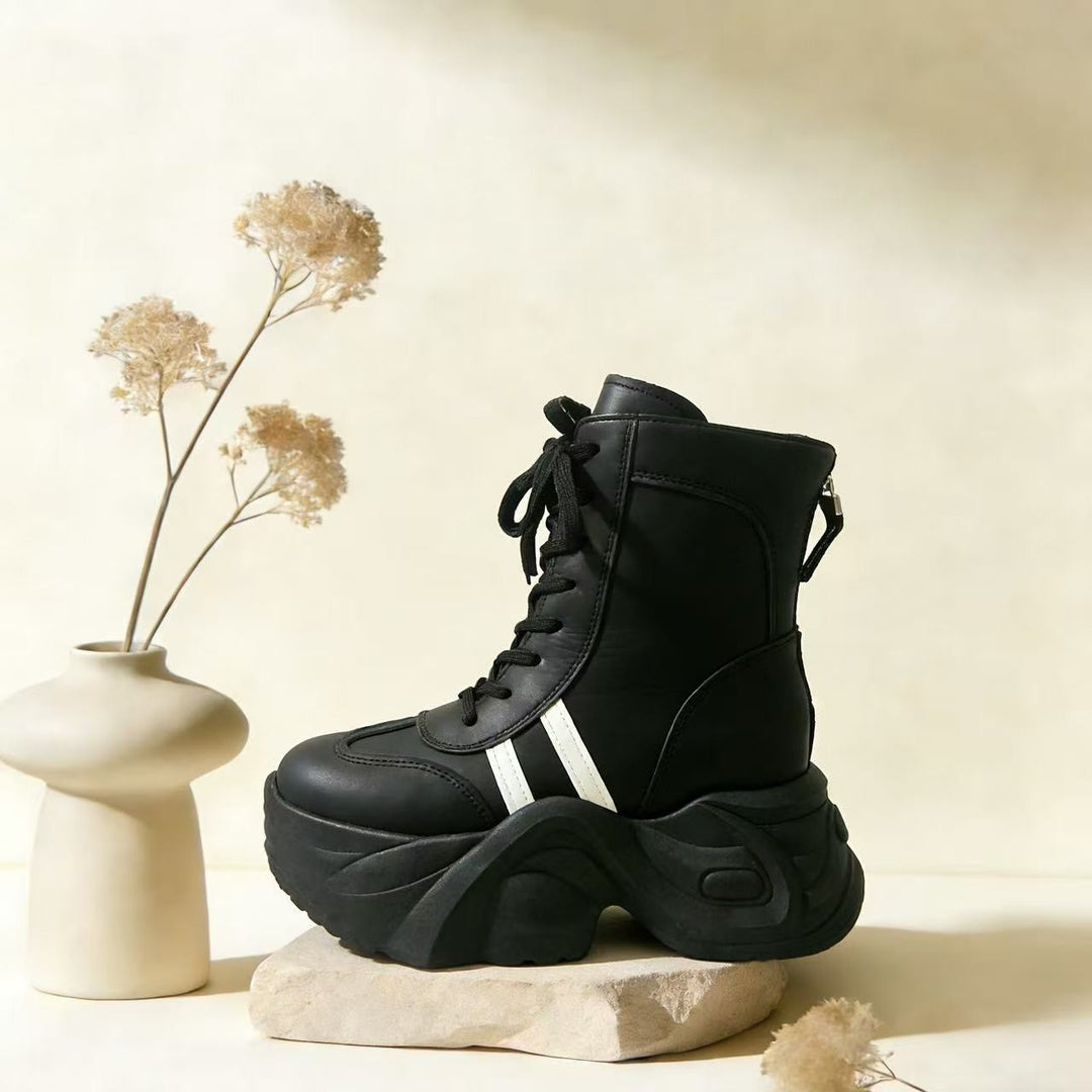 Damen Chunky Stiefeletten mit dickem Profil und sportlichem Design EB