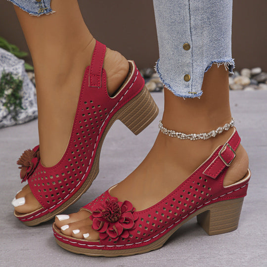 Damen Riemchen-Sandalen mit floralem Design und komfortablem Blockabsatz EB