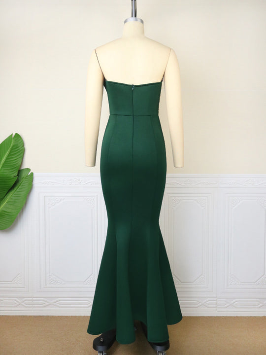 Damen Elegantes asymmetrisches Abendkleid mit floralen Verzierungen EB