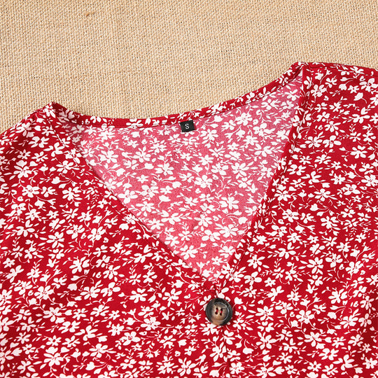 Damen Bluse mit floralem Design und Knopfdetails EB
