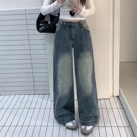 Damen weite Denim-Jeans im lässigen Stil mit modischen Waschungen EB