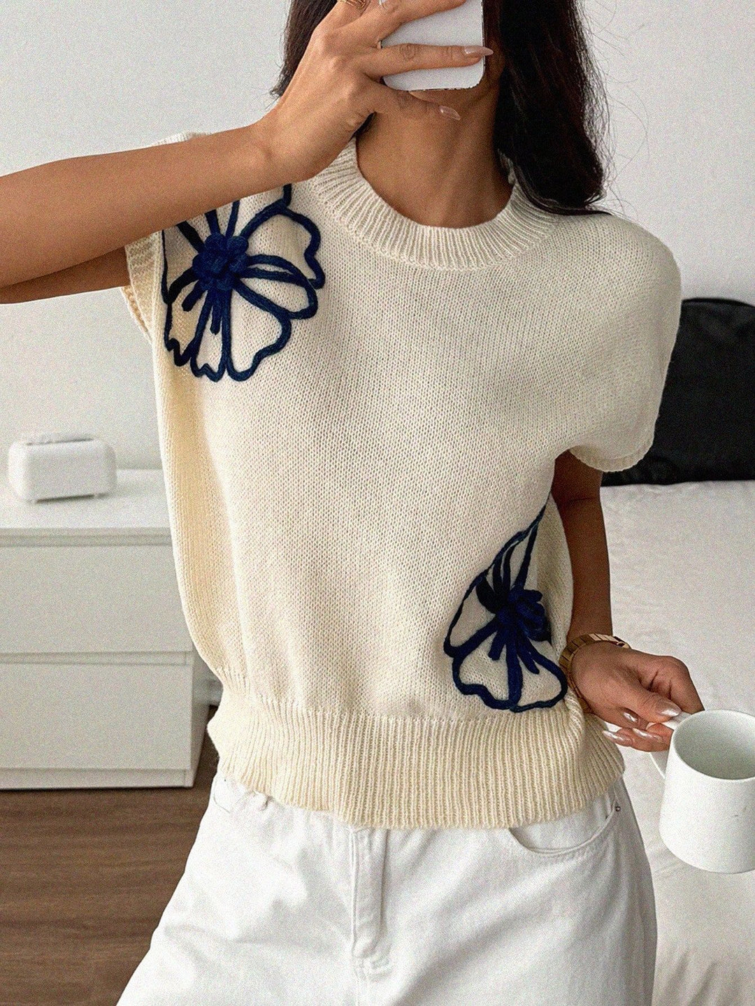 Damen Strickoberteil mit floralem Stickdesign EB
