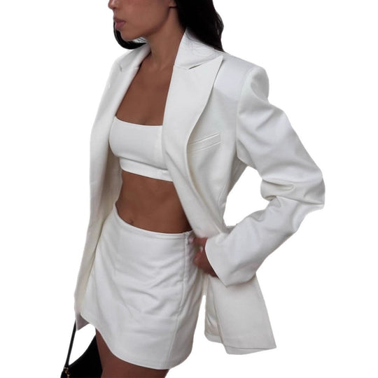 Damen Eleganter Blazer mit tailliertem Schnitt EB