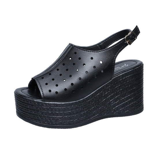 Damen Plateausandalen mit perforiertem Obermaterial und komfortablem Fußbett EB