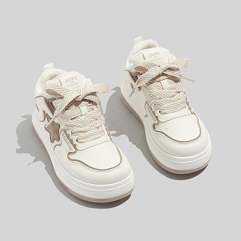 Damen Sportliche Winter Sneakers mit warmem Futter und verspieltem Sternenmotiv EB