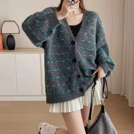 Damen Gemusterte Strickjacke mit sanften Puffärmeln und Knopfleiste EB