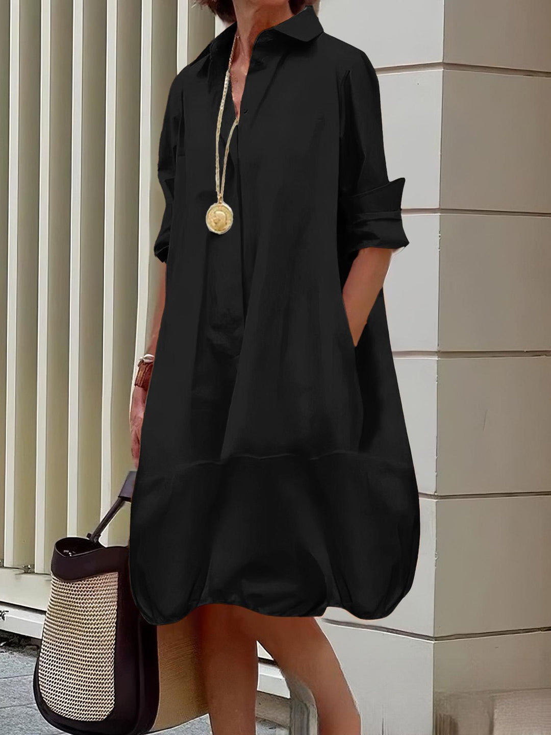 Damen Lässiges Hemdblusenkleid mit weit geschnittenem Saum EB