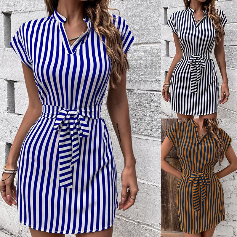Damen Hemdkleid mit schickem Streifenmuster und Taillengürtel EB