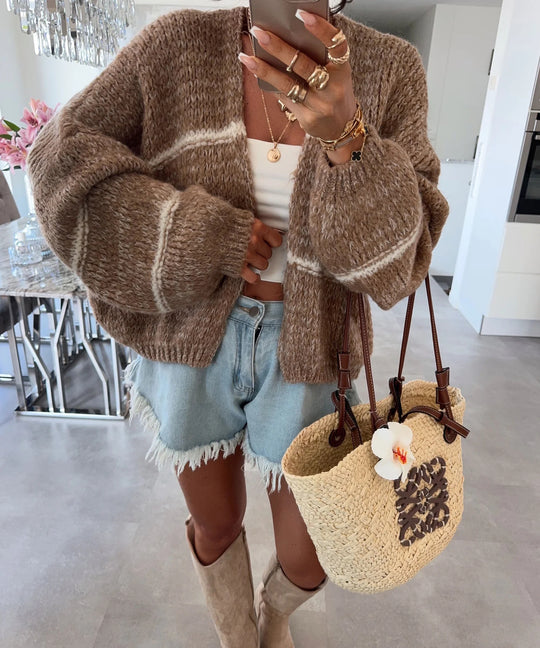 Damen Grobstrickjacke mit lässigem Schnitt und modischem Streifenmuster EB