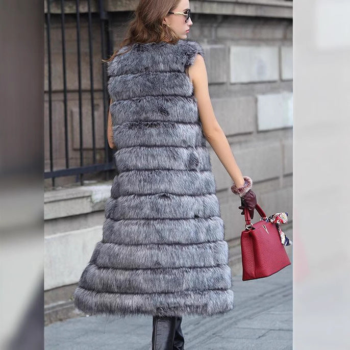 Damen Elegante Kunstpelzweste mit voluminösen Details und dekorativen Akzenten EB