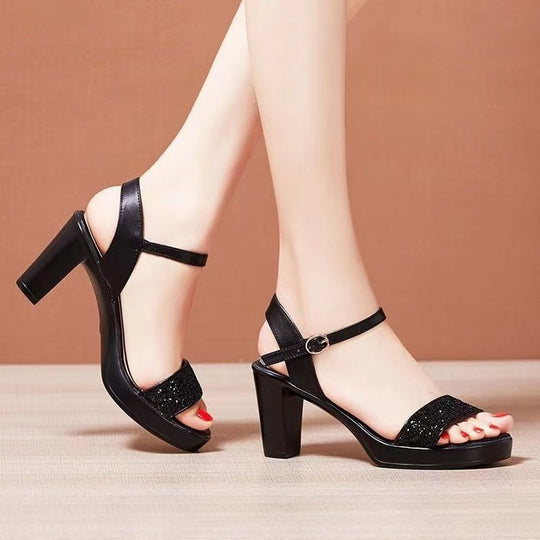 Damen nan Glitzer-Zehenschlaufen-Sandalette mit Plateaueffekt und stabilem Blockabsatz EB