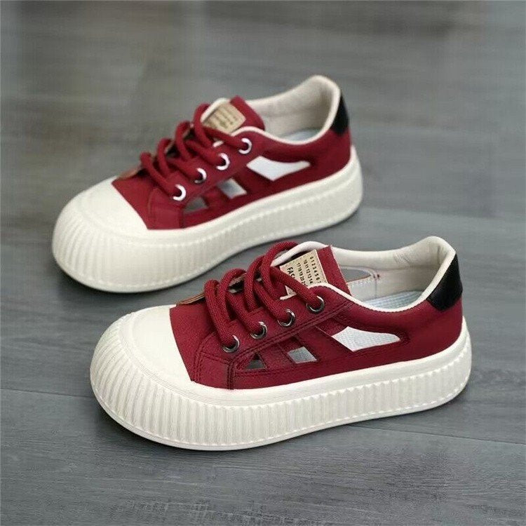 Damen Sneaker mit atmungsaktiver Oberflächenstruktur und rutschfester Gummisohle EB