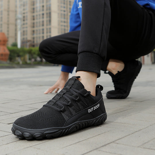 Herren leichte Outdoor-Trailrunning-Sneaker mit atmungsaktivem Strickoberteil, verstärkter Zehenkappe und griffiger Offroad-Laufsohle EB