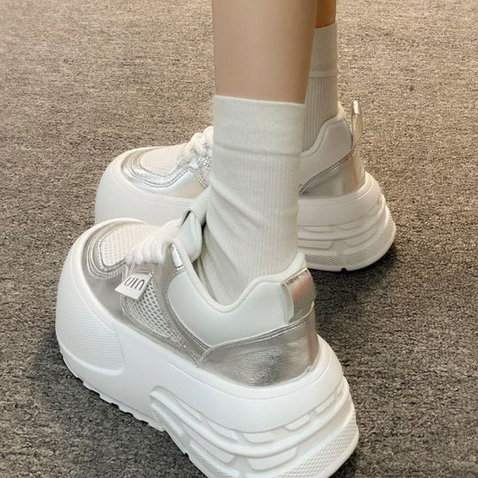 Damen Chunky-Sneaker mit glänzenden Akzenten und dämpfender Sohle EB