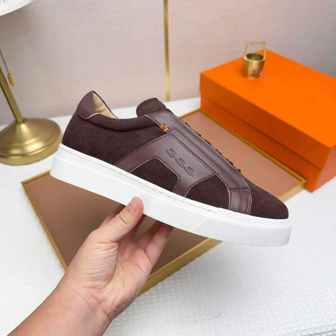 Damen Sportliche Sneakers mit kombinierter Oberflächenstruktur und anatomischem Fußbett EB