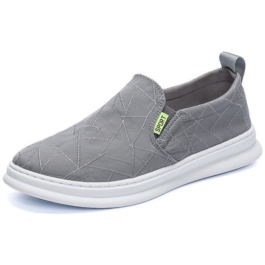Damen Slip-On Sneakers mit atmungsaktiver Oberflächenstruktur und flexibler Sohle EB