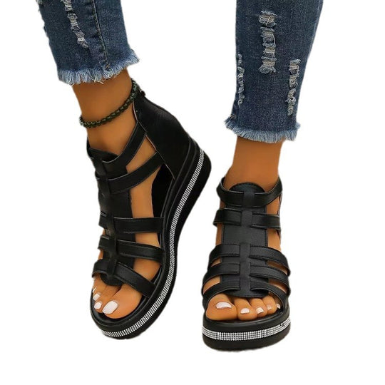 Damen Keil-Sandalen mit Gladiator-Riemen, Reißverschluss und gepolstertem Plateau EB