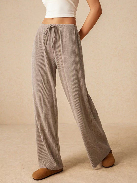 Damen weite und bequeme Loungehose aus Rippstoff EB