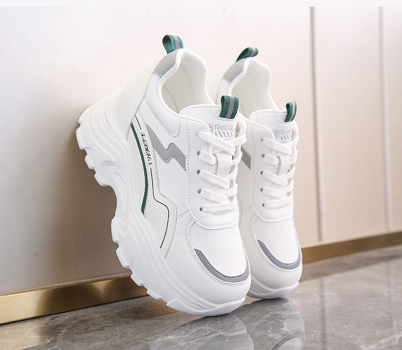 Damen Sportliche Chunky Sneakers mit atmungsaktive Obermaterialien EB