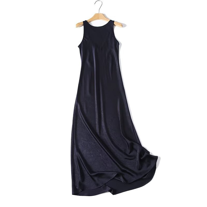 Damen Langes Seidenkleid mit elegantem Rückenausschnitt EB