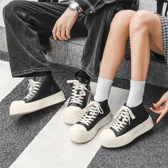 Damen Hohe Plattform-Sneaker mit modernem Design und robustem Profil EB