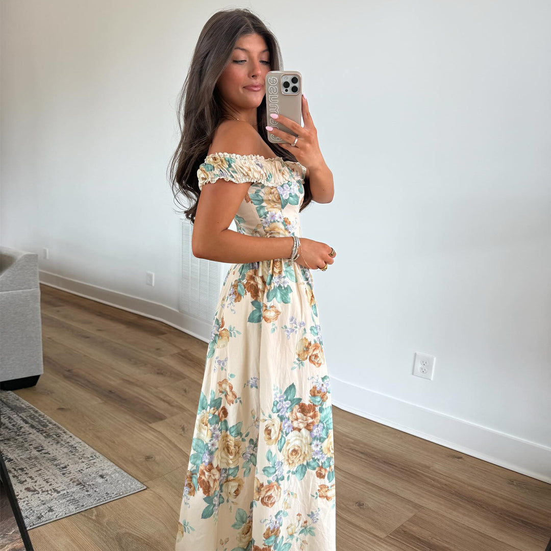Damen Off-Shoulder Maxikleid mit floralen Akzenten und gerafftem Oberteil EB
