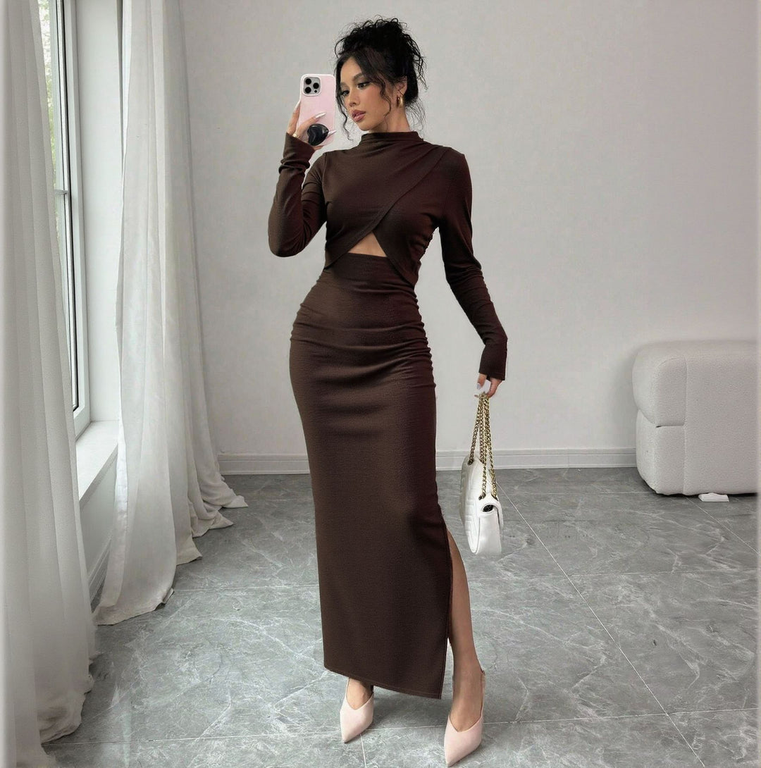 Damen geripptes Maxikleid mit gedrehtem Vorderteil Cut-Out taillierter Raffung und hohem Seitenschlitz Eichborn Berlin