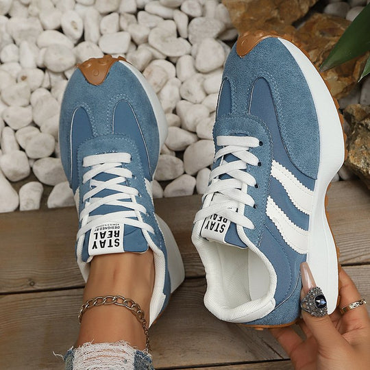 Damen Sportliche Retro-Sneaker mit rutschfester Sohle EB