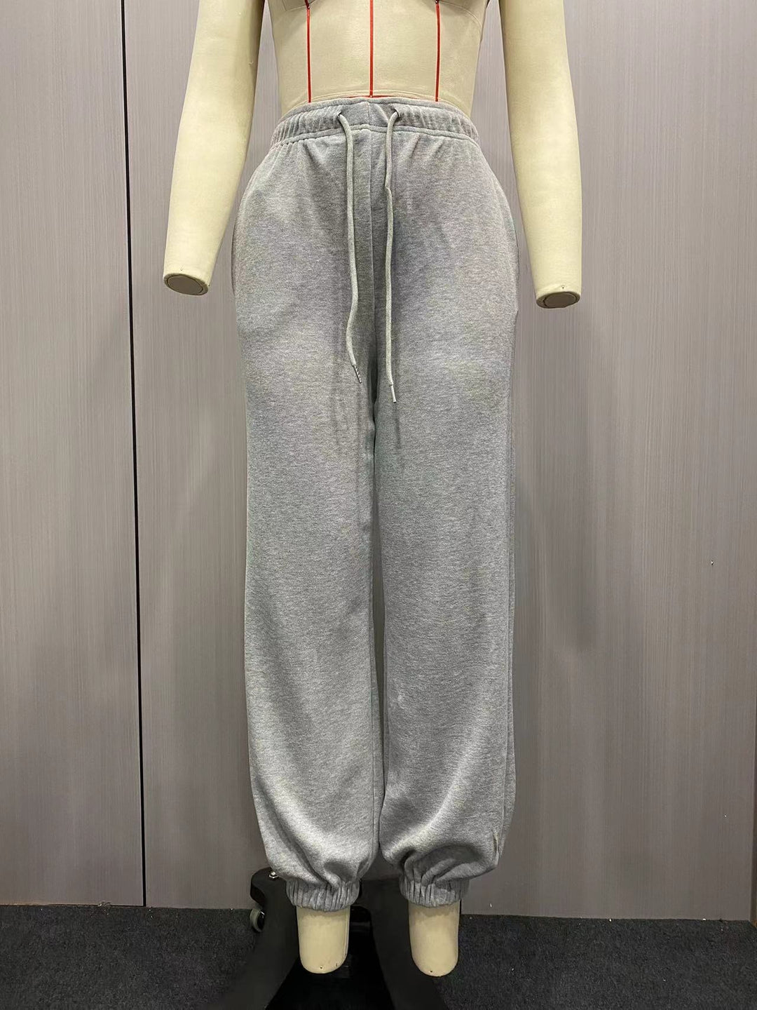 Damen nan Cozy-Sweat-Palazzohose mit hohem Komfortbund, integriertem Kordelzug und gerafften Knöchelabschlüssen EB