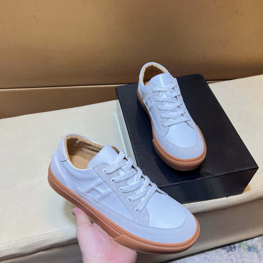 Damen Sportliche Sneakers mit rutschfester Gummisohle und atmungsaktiver Oberflächenstruktur EB