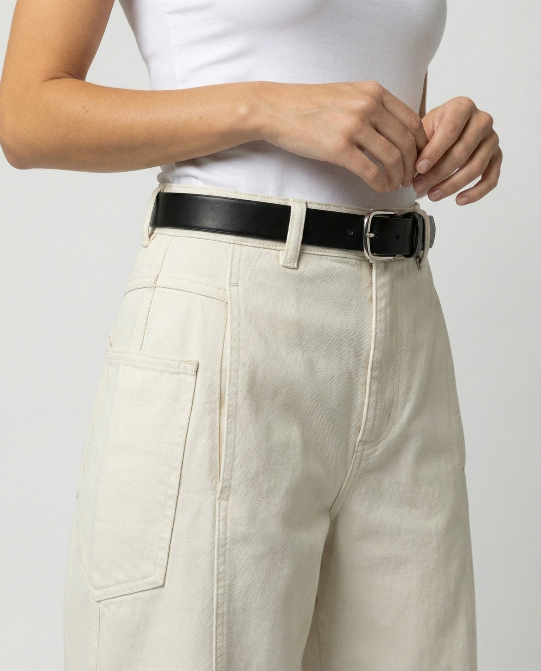 Damen hochtaillierte extraweite Twill-Hose mit großen aufgesetzten Taschen und Kellerfalten EB