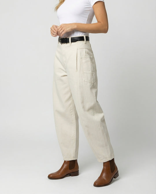 Damen hochtaillierte extraweite Twill-Hose mit großen aufgesetzten Taschen und Kellerfalten EB