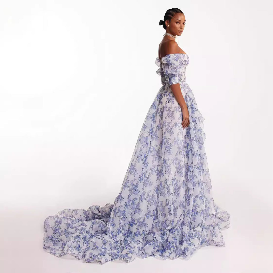 Damen Festliches Maxikleid mit schulterfreiem Design und floralen Rüschendetails EB