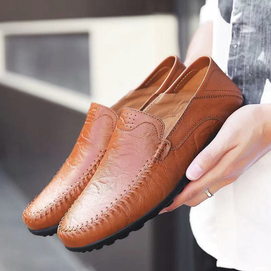 Damen Mokassin aus hochwertigem Leder mit handgenähten Details EB