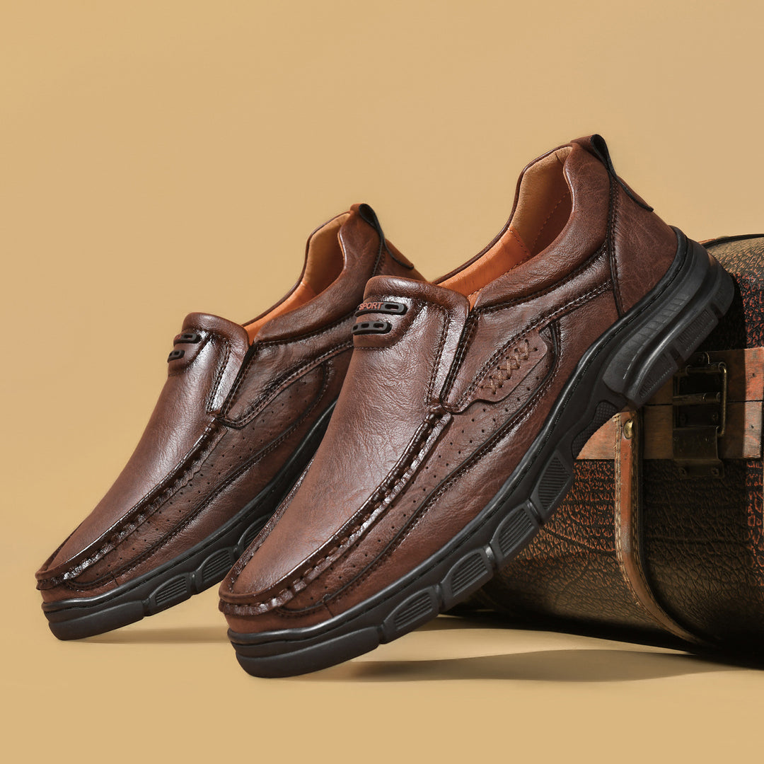 Herren Bequeme Leder-Mokassins mit rutschfester Sohle und atmungsaktivem Design EB