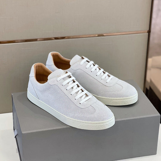 Damen sportliche Sneaker aus atmungsaktivem Mesh-Material EB
