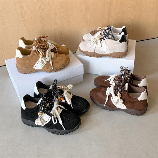 Damen Sportliche Schnürschuhe aus Wildleder mit dekorativen Quasten und rutschfester Sohle EB