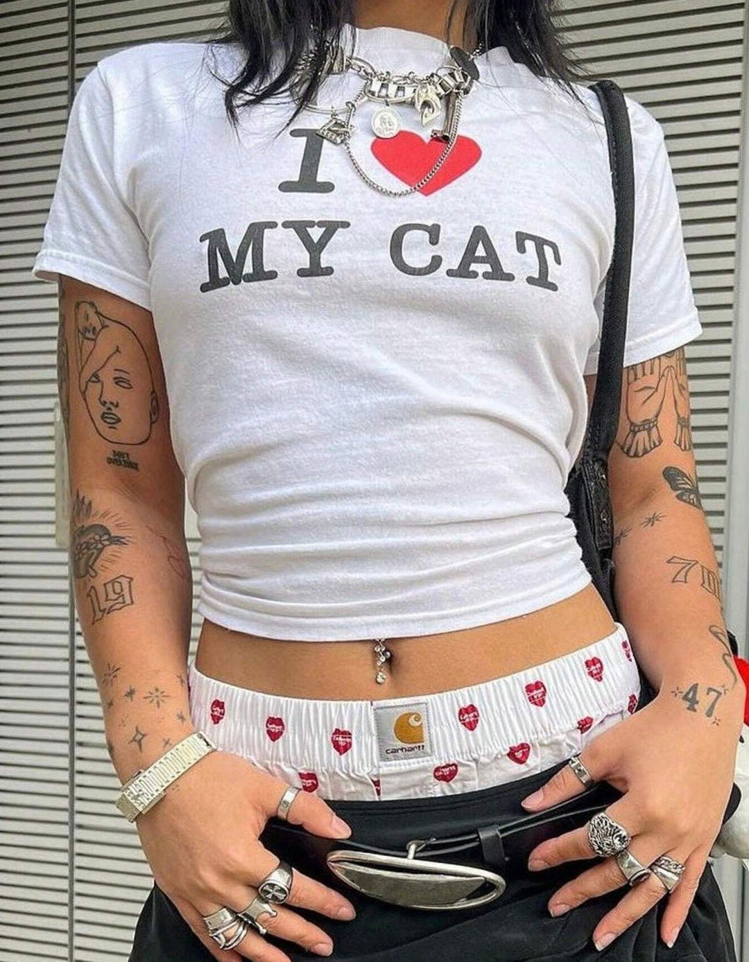 Damen Crop-T-Shirt mit kreativem Bärenmotiv und witzigem Spruch EB