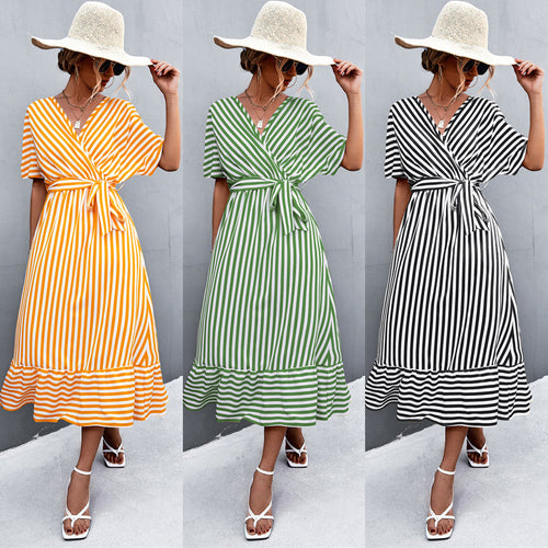 Damen Wickel-Kleid mit Streifenmuster und praktischen Bindegürtel EB