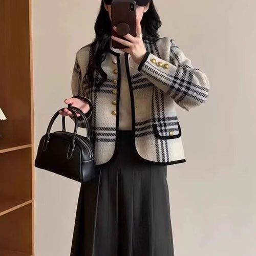 Damen Freizeitblazer mit eleganter Karomusterung und Knopfdetails EB