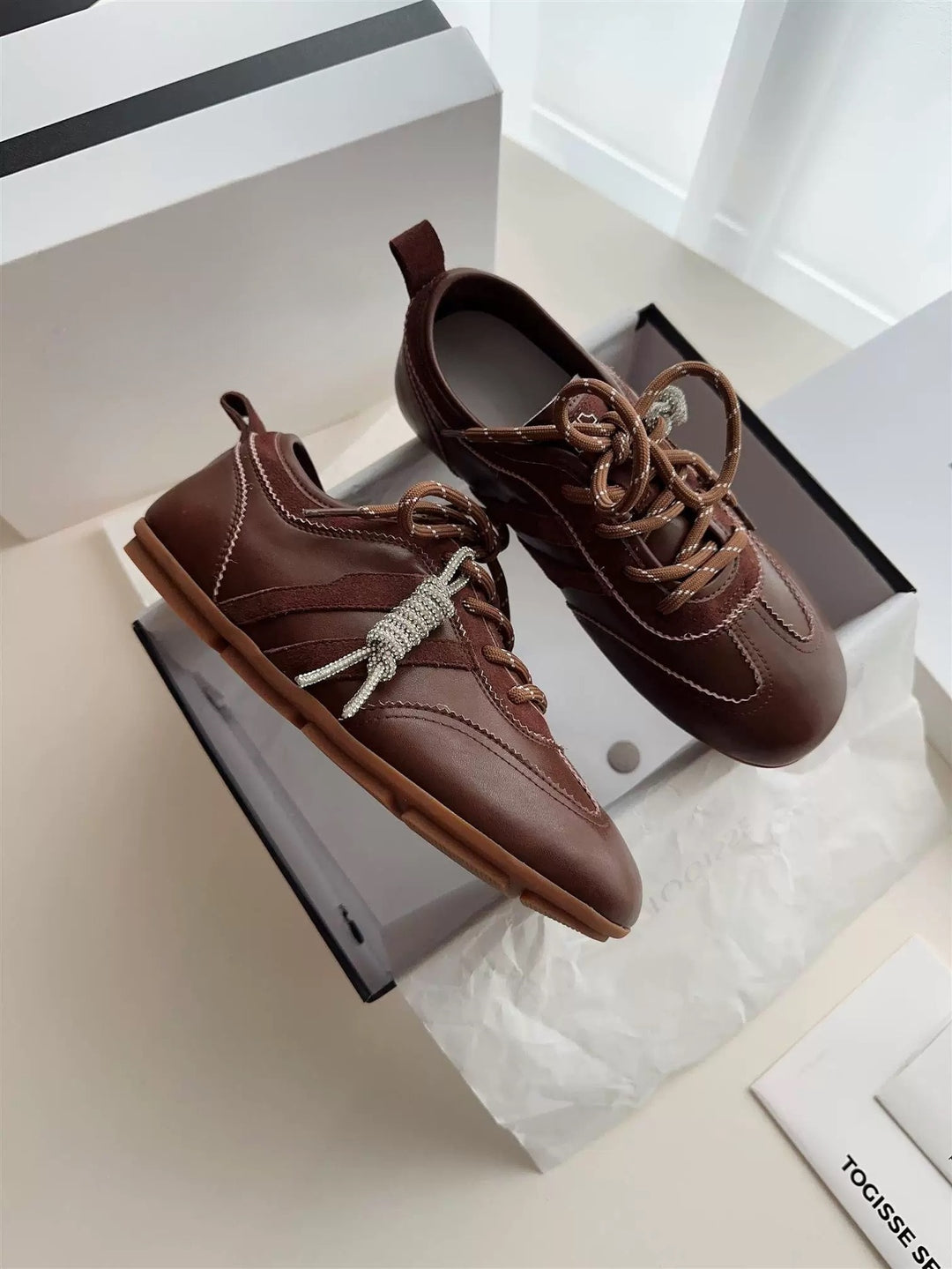 Damen Sportliche Lederfreizeitschuhe mit flexiblem Schnürsystem EB