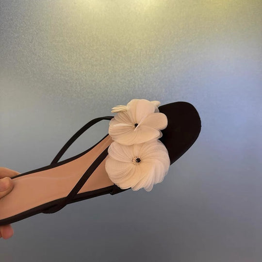 Damen Elegante und florale Zehensteg-Sandalen mit modischem Riemendesign EB