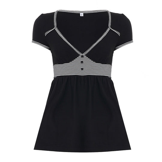 Damen Freizeidkleid mit kontrastierenden Liniendetails und schwingendem Rock EB